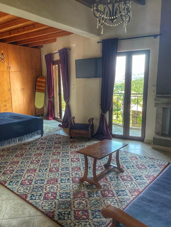 Xenonas Vasilikou Hotel วัลเตสซินิโก ภายนอก รูปภาพ