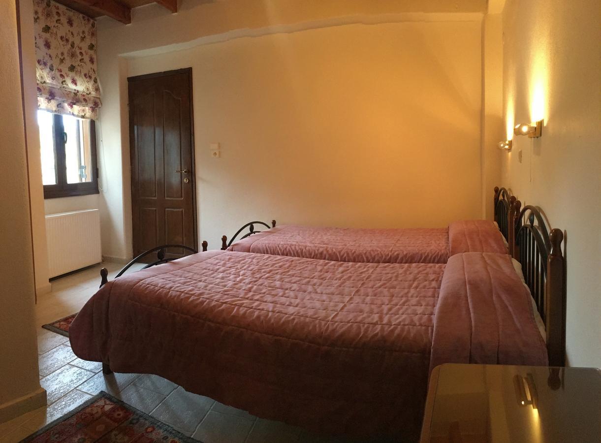 Xenonas Vasilikou Hotel วัลเตสซินิโก ภายนอก รูปภาพ